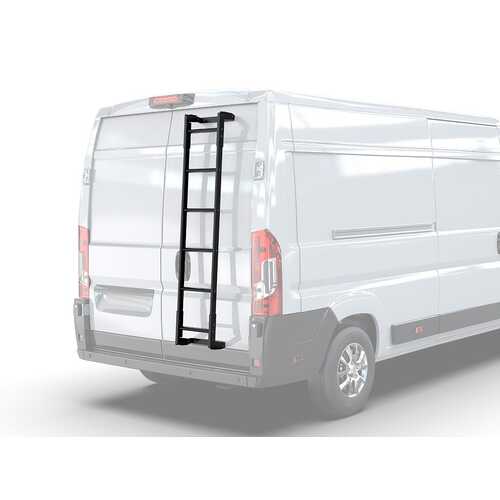 Front Runner Universal Vehicle Ladder / Medium