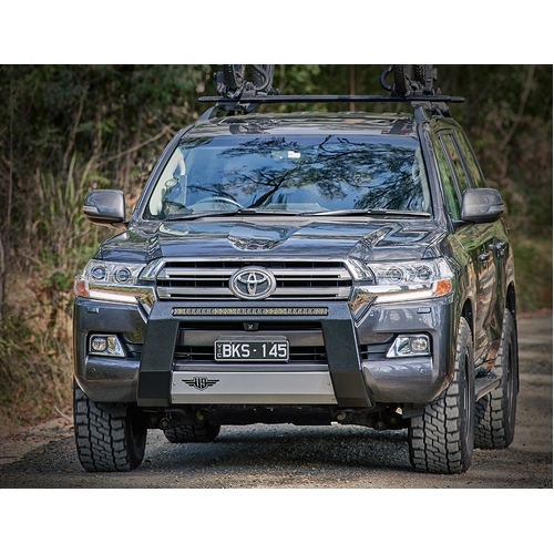 Ultimate9 LED Nudge Bar - Toyota Landcruiser 200 Series 2015 - ON 